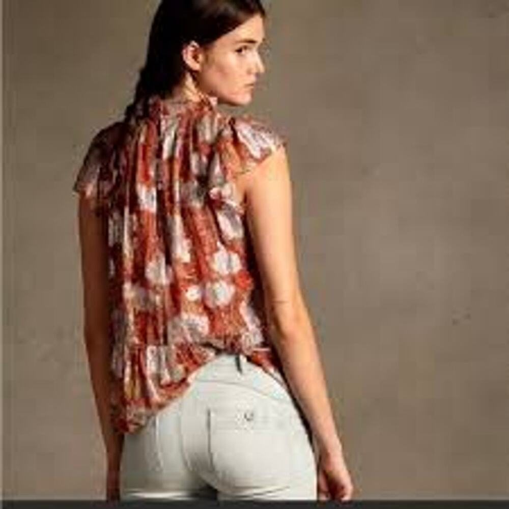 Anthropologie Let Me Be Vanna Shimmer Paisley Top Flutter Sleeve Pleated Medium - Picture 2 of 11